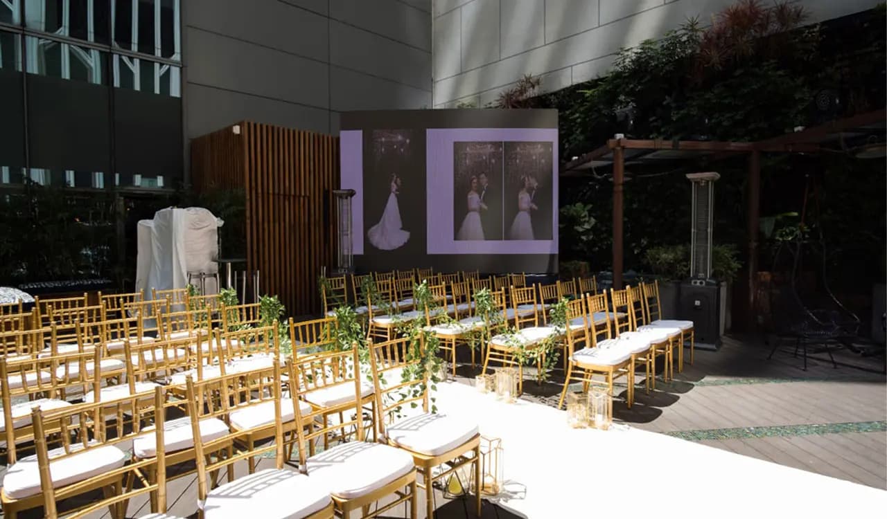 https://sandshospitality.s3.ap-southeast-1.amazonaws.com/spiga_wedding_4_fffa054be6.webp